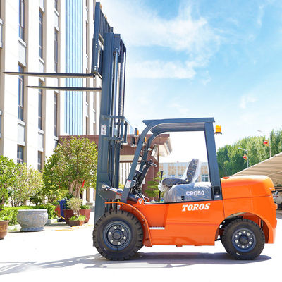Massivreifen Robust Diesel-Forklift mit hoher Leistung Industrieklasse 3-6 m Heben