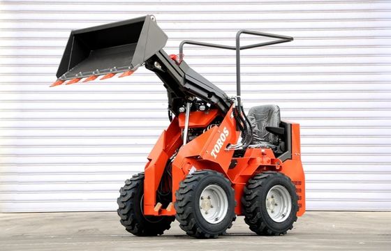 Sit-on-Mini-Skid-Steer-Lader mit CE-Zertifizierung EURO 5